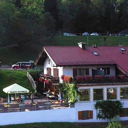 Отель Berggasthof Karntner Alm Миттенвальд Экстерьер фото